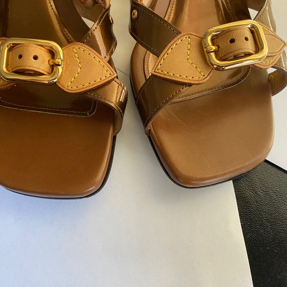 Louis Vuitton - Brown Leather Slingback Heels - Picture 2 of 10
